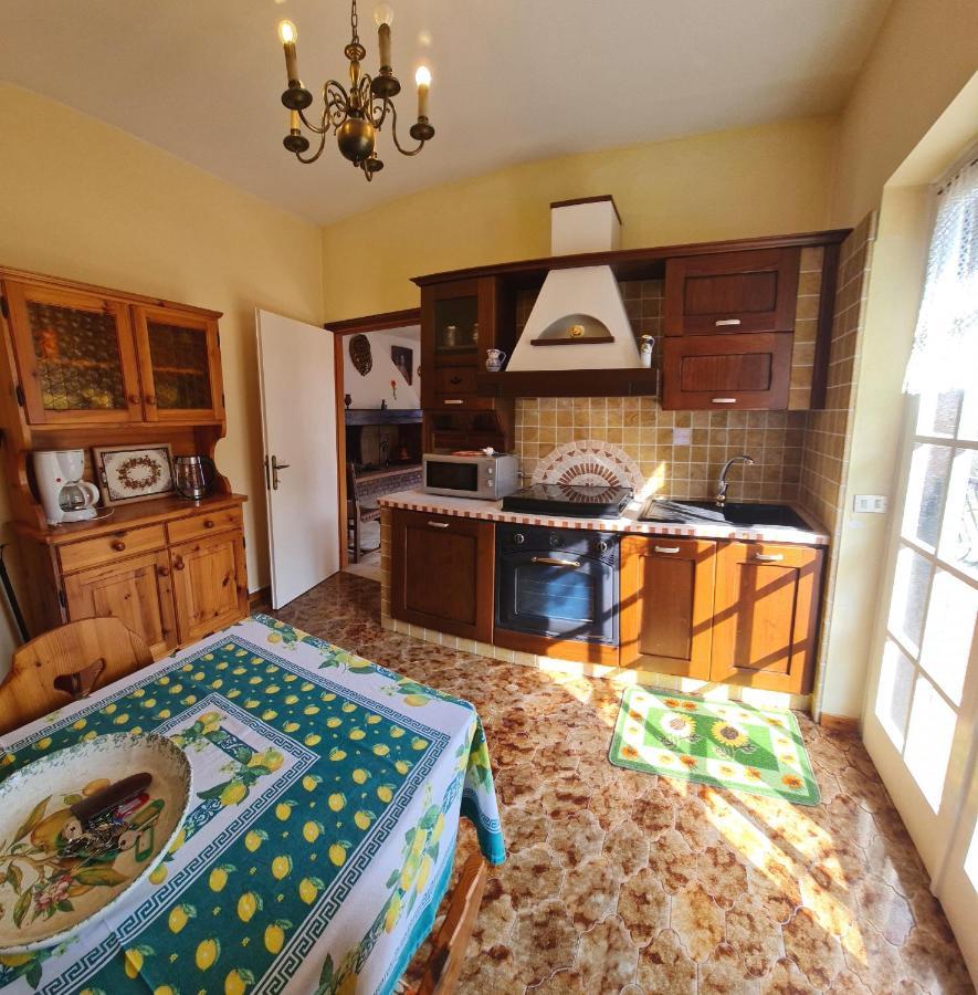 Country House Casa Marisa Garden And Lake View By Garda Domus Mea Tremosine Buitenkant foto