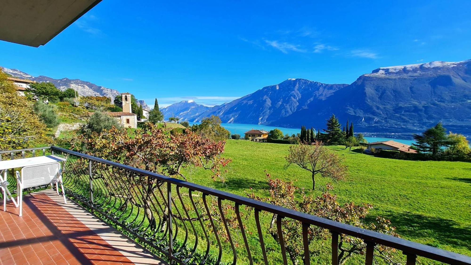 Country House Casa Marisa Garden And Lake View By Garda Domus Mea Tremosine Buitenkant foto
