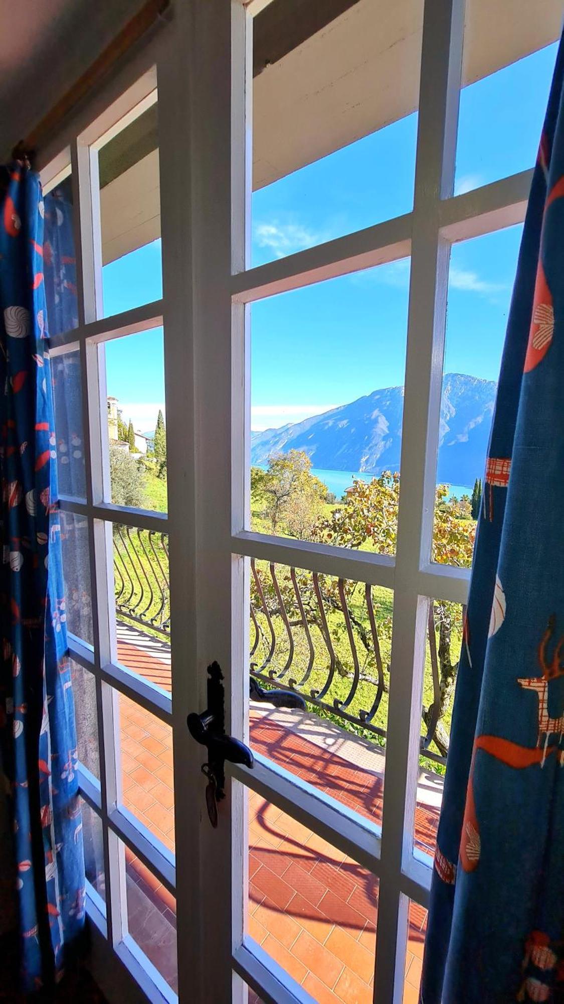 Country House Casa Marisa Garden And Lake View By Garda Domus Mea Tremosine Buitenkant foto